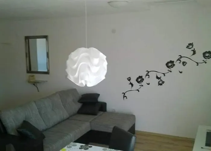 Lejlighed Leni 2 Banjole