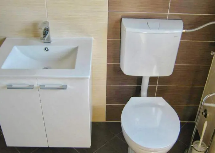 Leni 2 Apartman